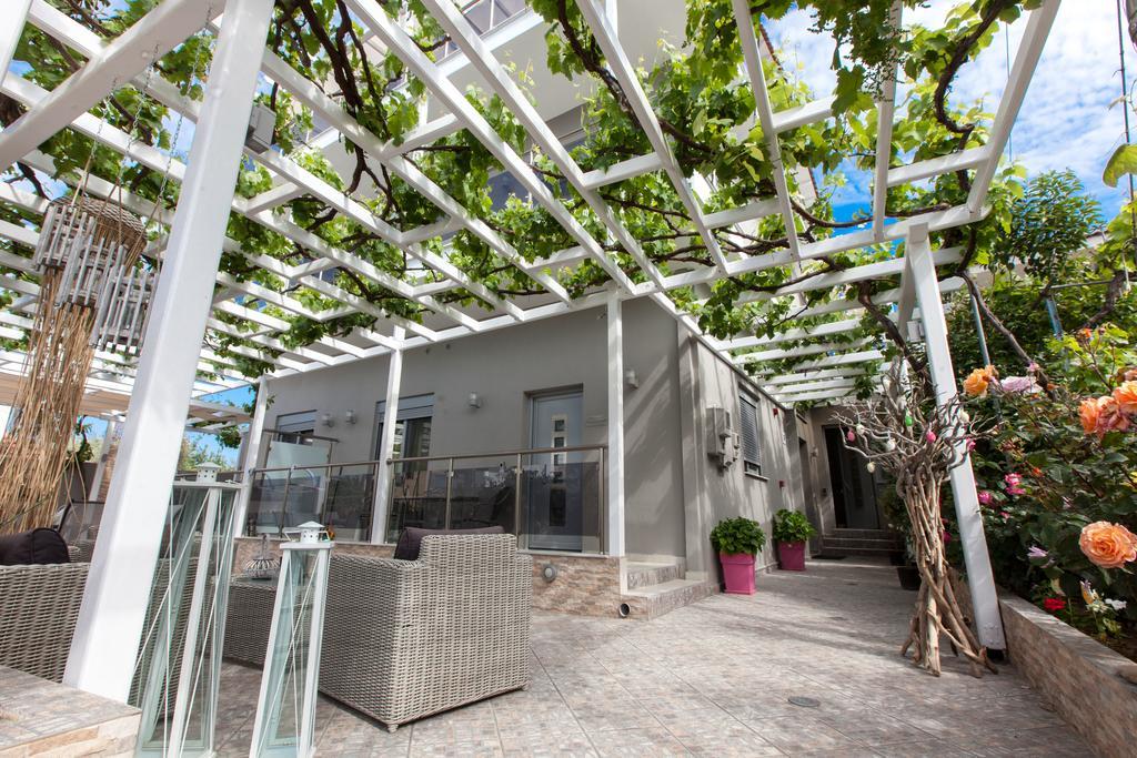 Muses Studios Potos Dış mekan fotoğraf
