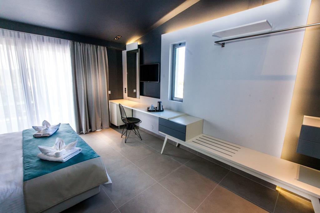Muses Studios Potos Dış mekan fotoğraf